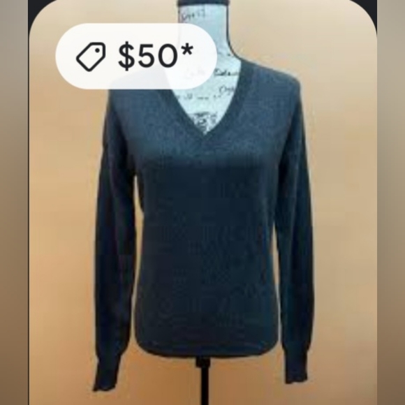 Pursuits, Itd. Top - Picture 9 of 12